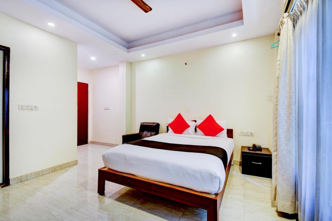 Capital O 81558 Udupi Gokula Бангалор Экстерьер фото